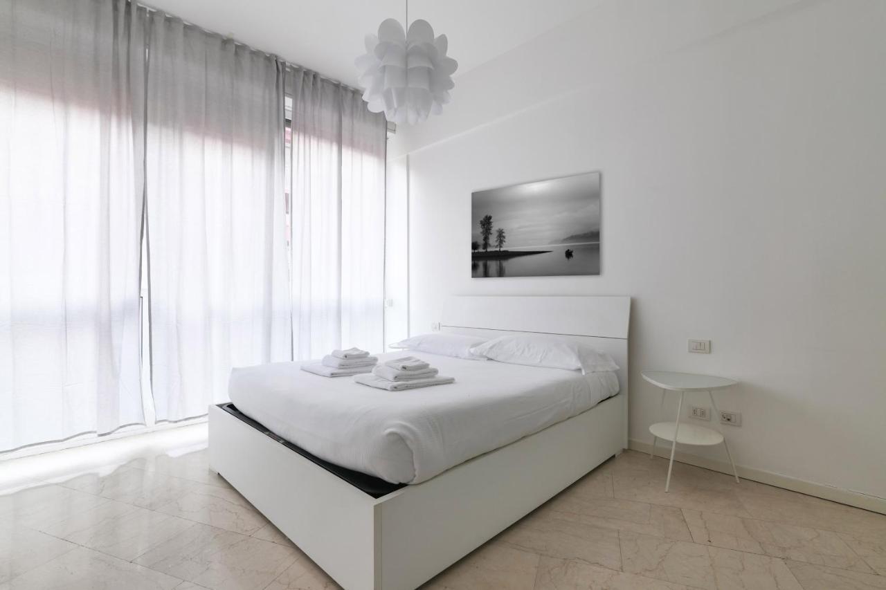 Prestige Boutique Homes - Duomo 1 Мілан Екстер'єр фото